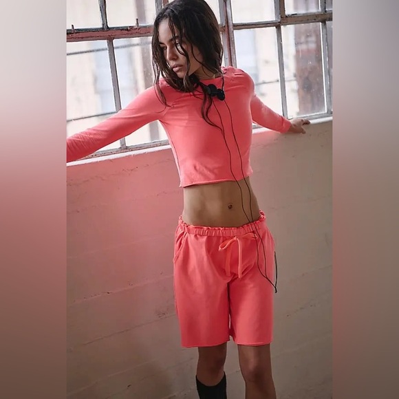 FREE PEOPLE Movement Hot Shot Easy Set in Neon Coral NWOT